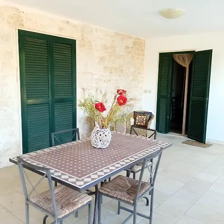 Masseria Corte Masseriola Country house *